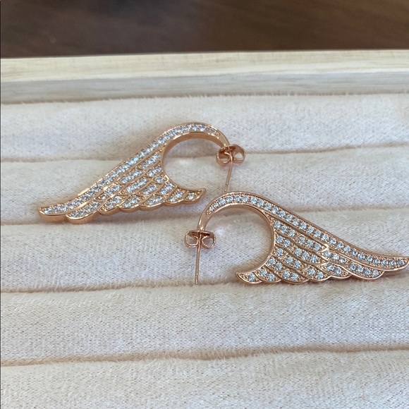 New Hespera Rose Gold Wings and Star Earrings Celestial Set - Picture 2 of 3